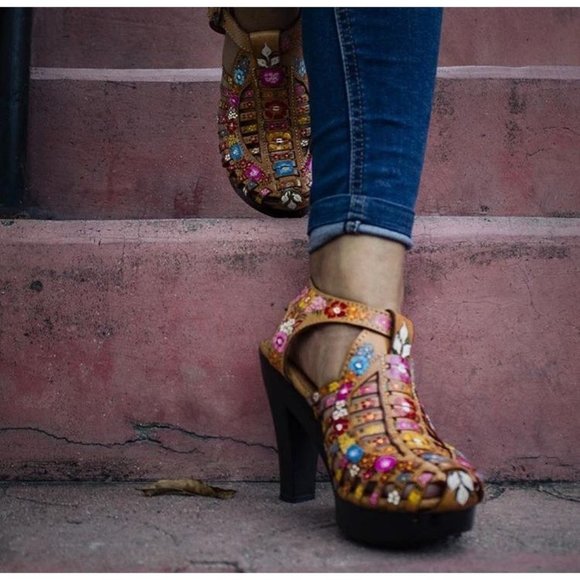 Cielito Lindo Shoes - Mexican Leather Honey Hand-painted High Heels 10